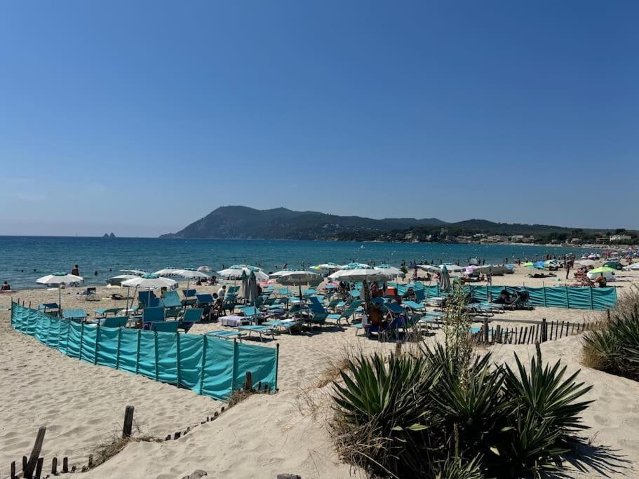 Appart Cosy, Piscine, Clim, Parking Prive - Proche Plage - Arrivee Autonome - Lit Queen Size La Seyne-sur-Mer Exteriör bild